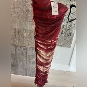 Zara red/nude tie dye body con dress, never worn, Size S